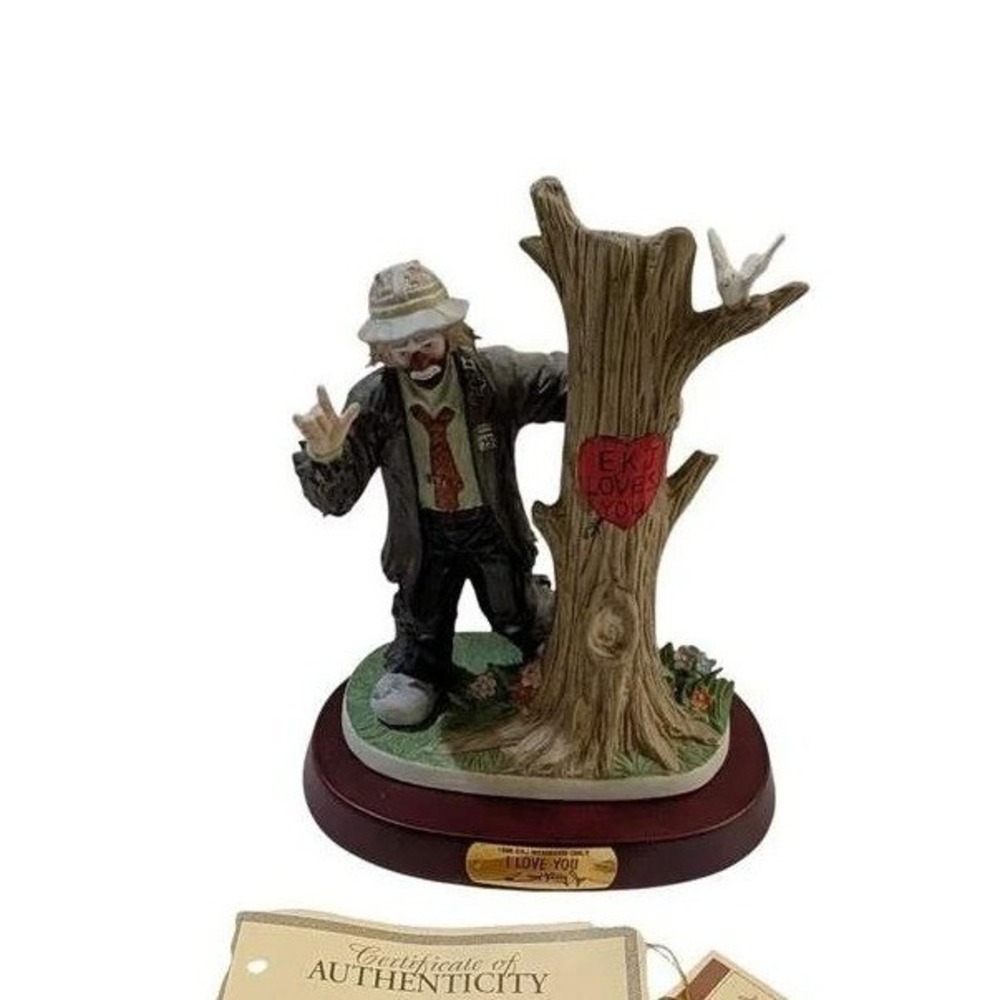 Emmett Kelly Jr Flambro I Love You Porcelain Figurine 9996 Limited Edition 1996